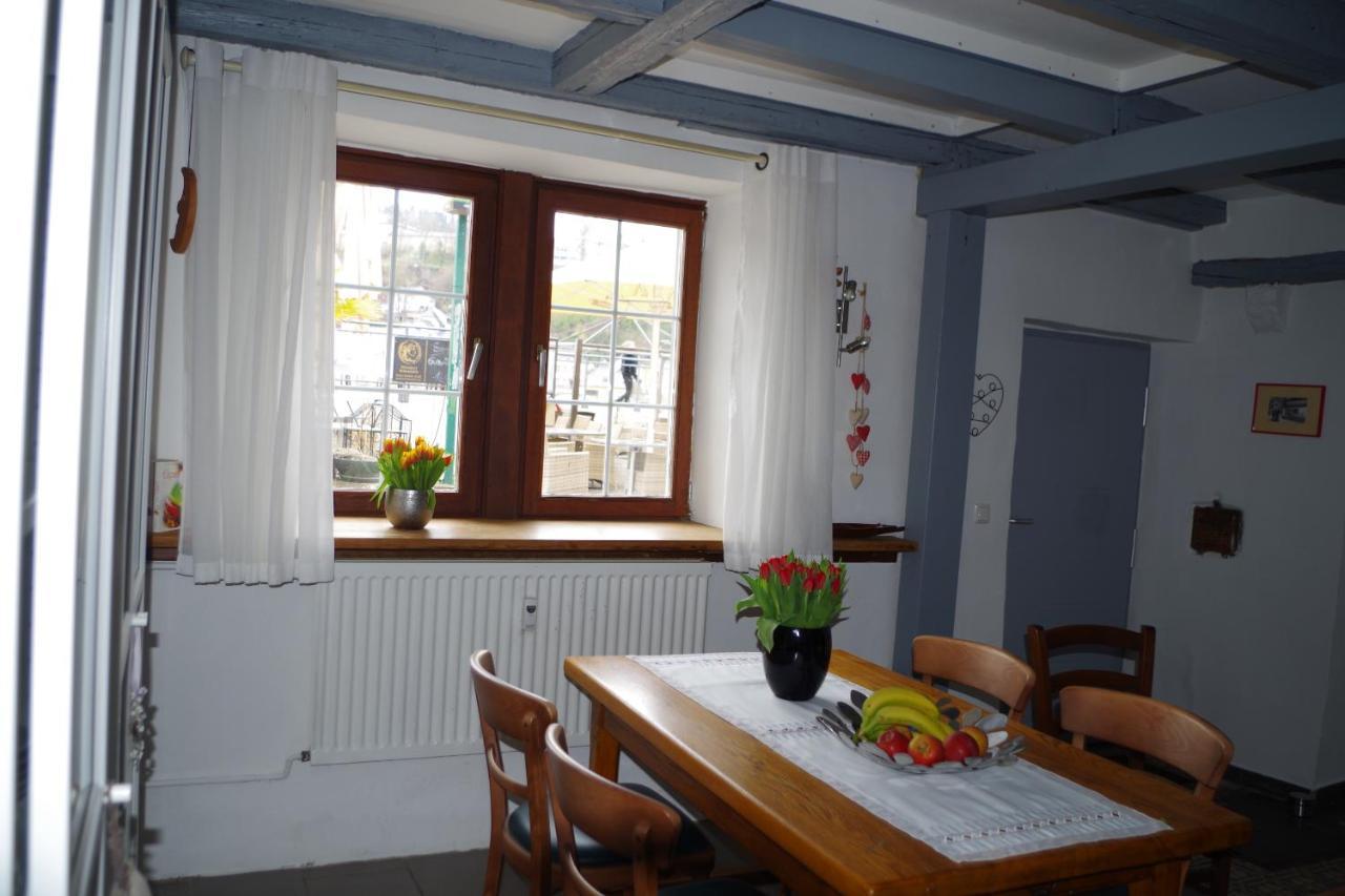 Wohnen Am Trierer Moselufer Exterior foto