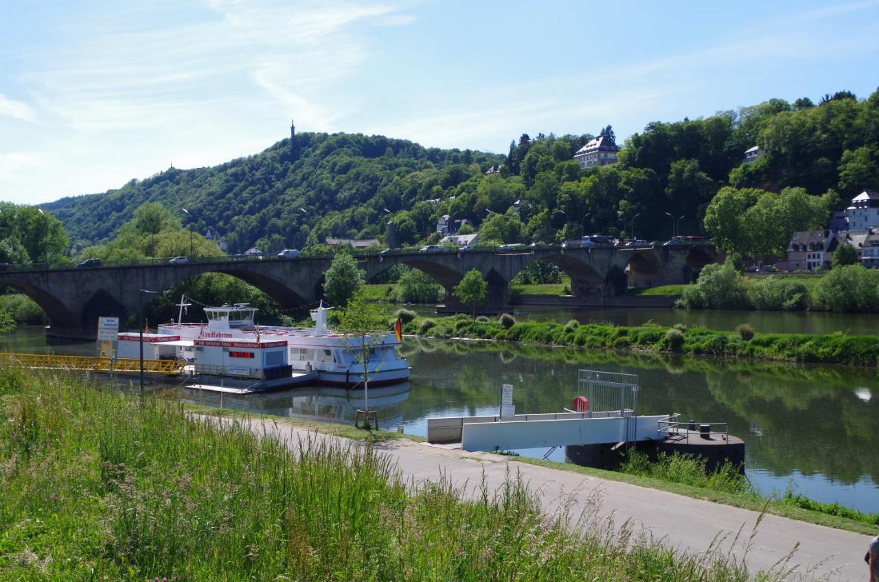 Wohnen Am Trierer Moselufer Exterior foto