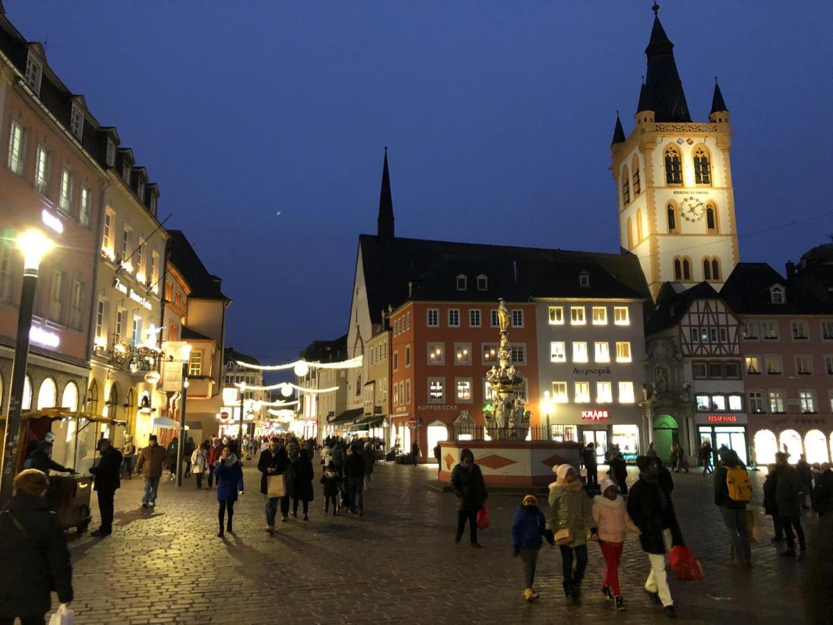 Wohnen Am Trierer Moselufer Exterior foto